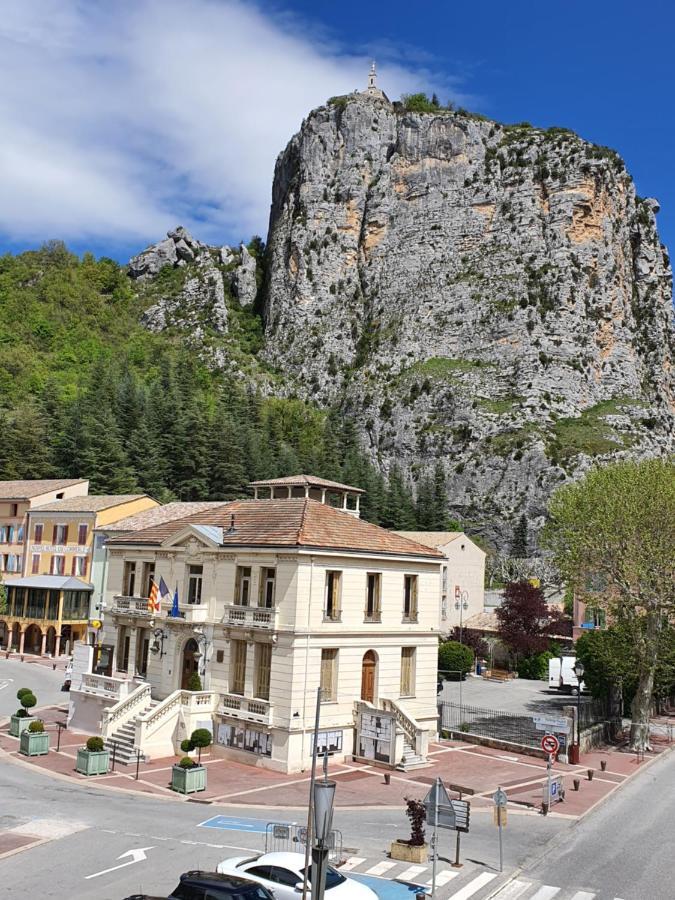 Ma Petite Auberge Кастеллан Екстер'єр фото