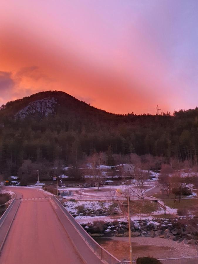 Ma Petite Auberge Кастеллан Екстер'єр фото